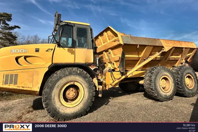 Image of John Deere 300D equipment image 1