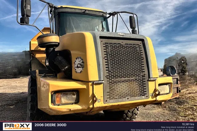 Image of John Deere 300D equipment image 2