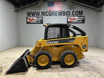 Main image John Deere 320