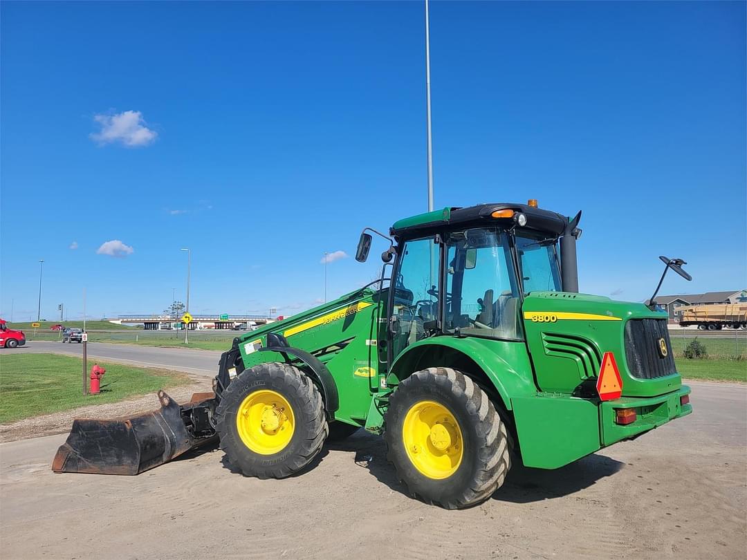 Image of John Deere 3800 Primary Image