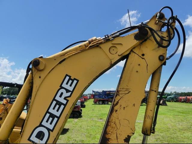 Image of John Deere 410G equipment image 4