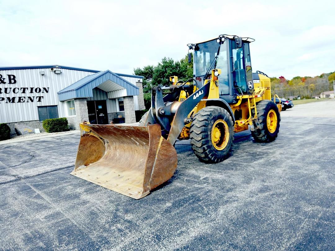 Image of John Deere 444J Primary image