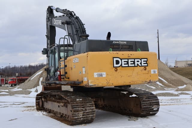 Image of John Deere 450DLC equipment image 3