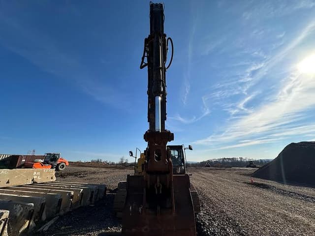 Image of John Deere 450DLC equipment image 3