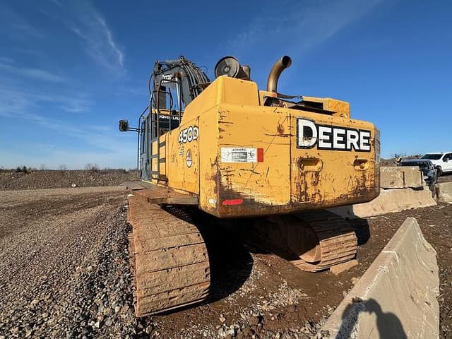 Image of John Deere 450DLC equipment image 1