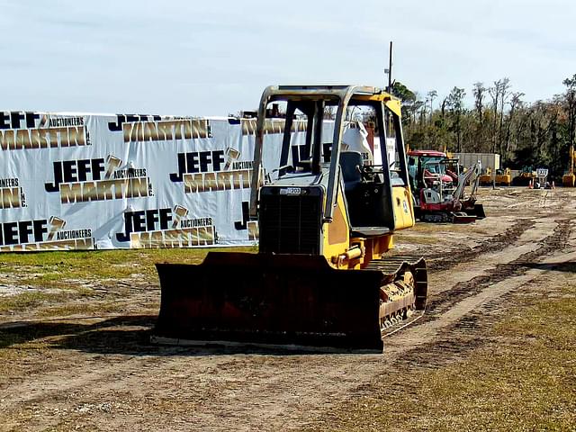 Image of John Deere 450J LT equipment image 1