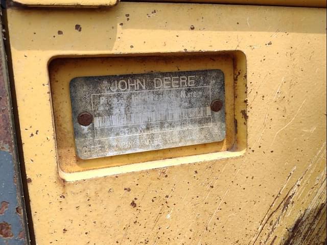 Image of John Deere 550J equipment image 4
