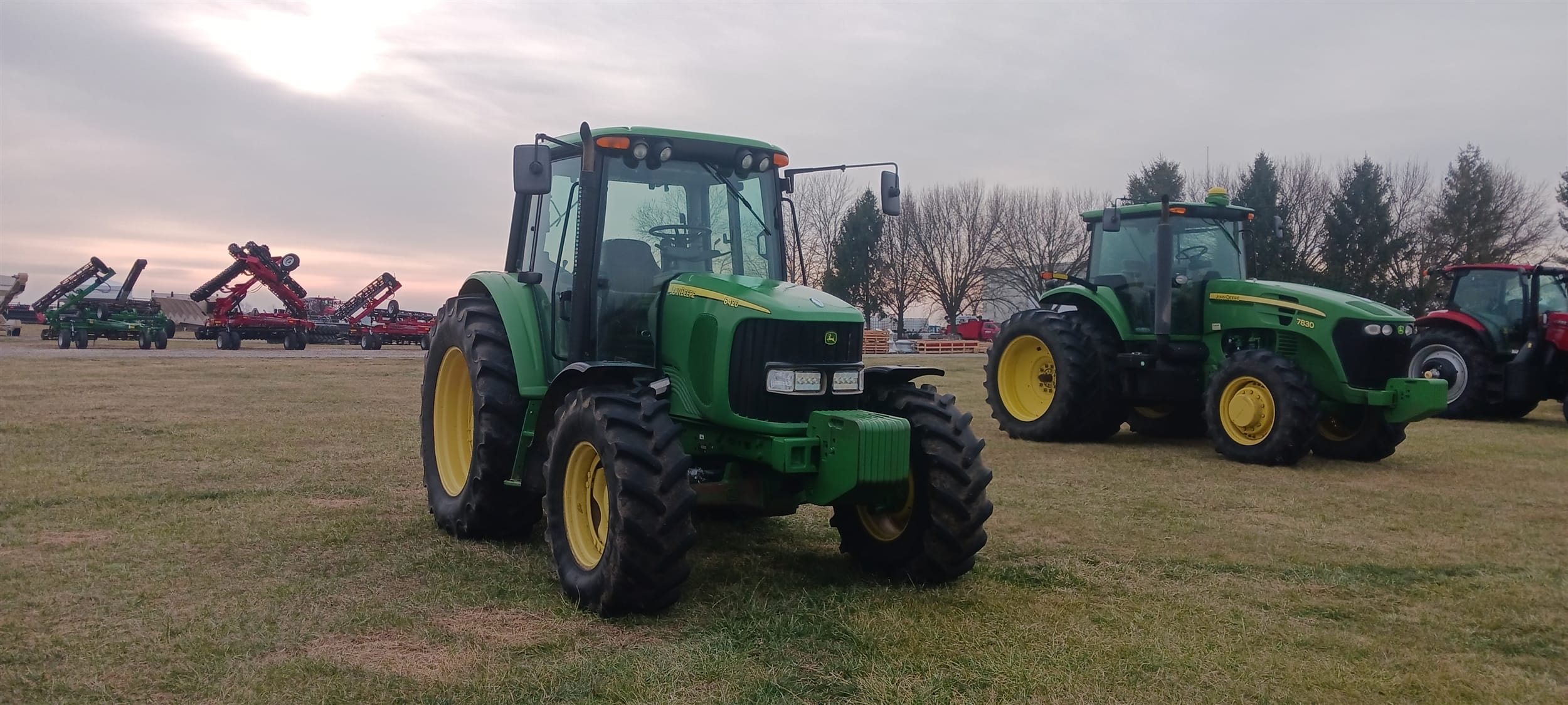 2006 John Deere 6420 Equipment Image0