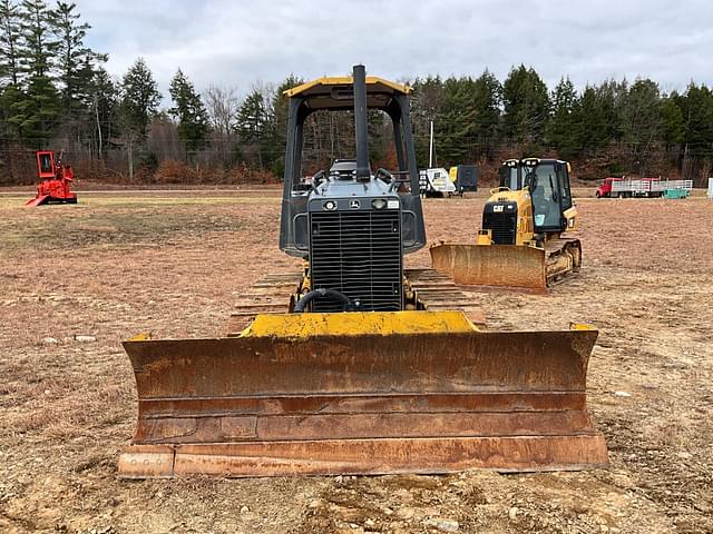 Image of John Deere 650J LT equipment image 1