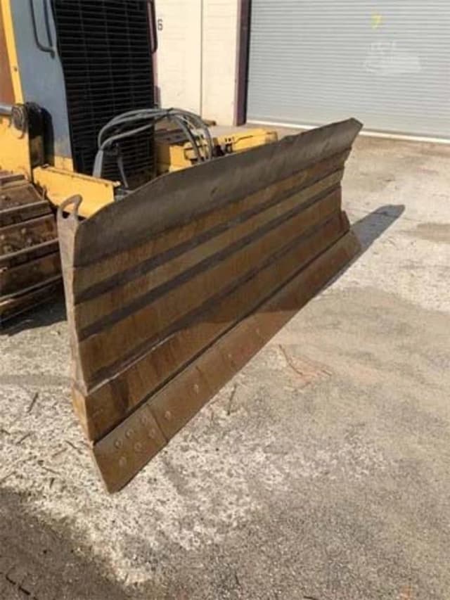 Image of John Deere 700J equipment image 2