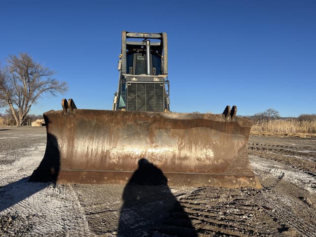 Image of John Deere 700J LGP equipment image 2