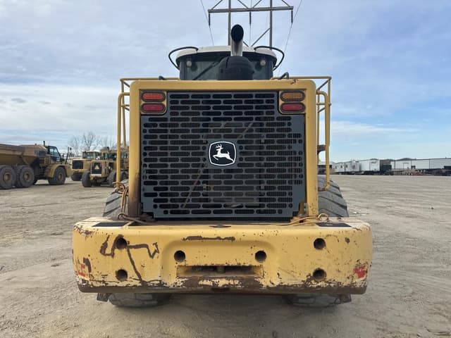 Image of John Deere 744J equipment image 3