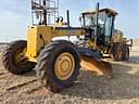 2006 John Deere 772D Image