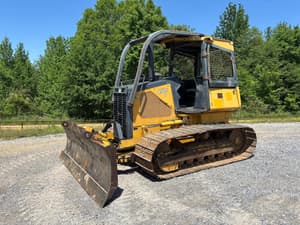 2006 John Deere 450J Image