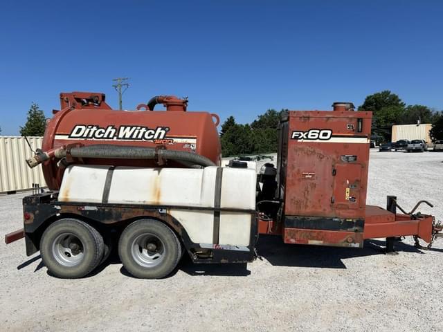 Image of Ditch Witch FX60 equipment image 3