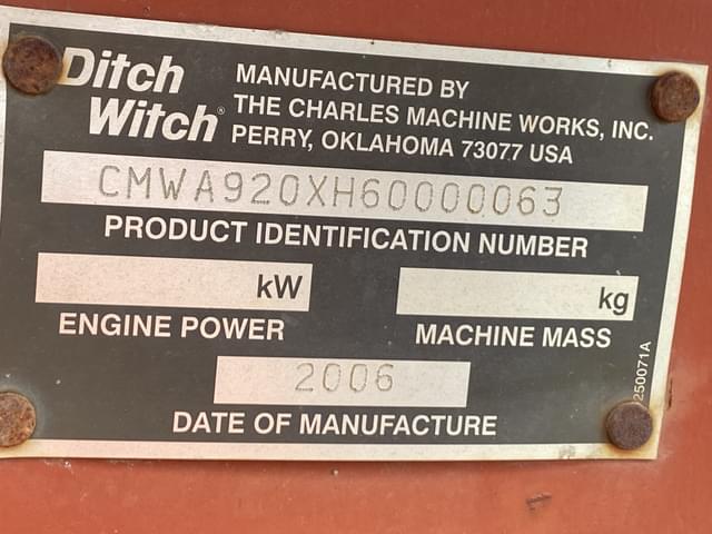 Image of Ditch Witch RT115 equipment image 3