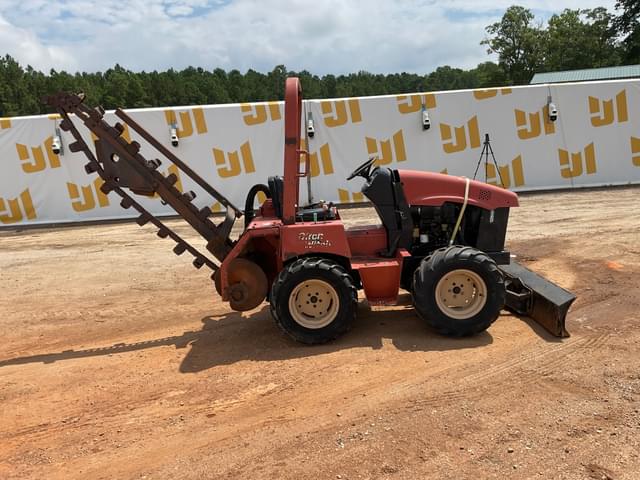 Image of Ditch Witch RT40 equipment image 3