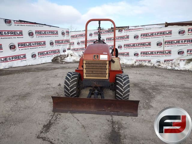Image of Ditch Witch RT40 equipment image 1