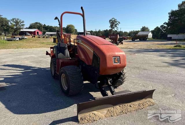 Image of Ditch Witch RT55 equipment image 2