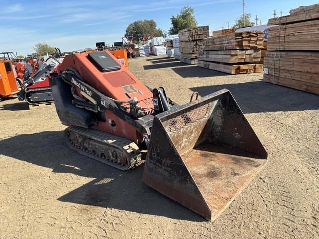 Image of Ditch Witch SK650 equipment image 1