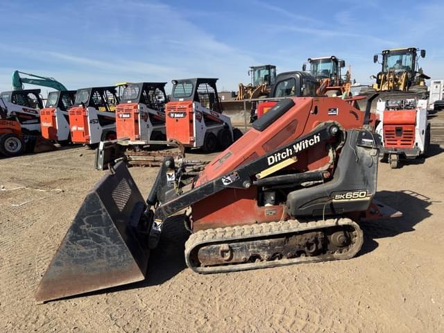 Image of Ditch Witch SK650 equipment image 4