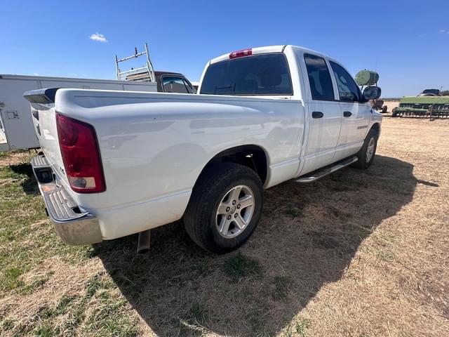 Image of Dodge Ram 1500 equipment image 1