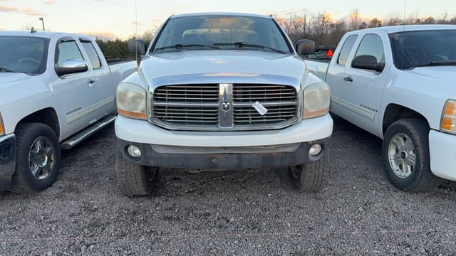 Image of Dodge Ram 1500 equipment image 1