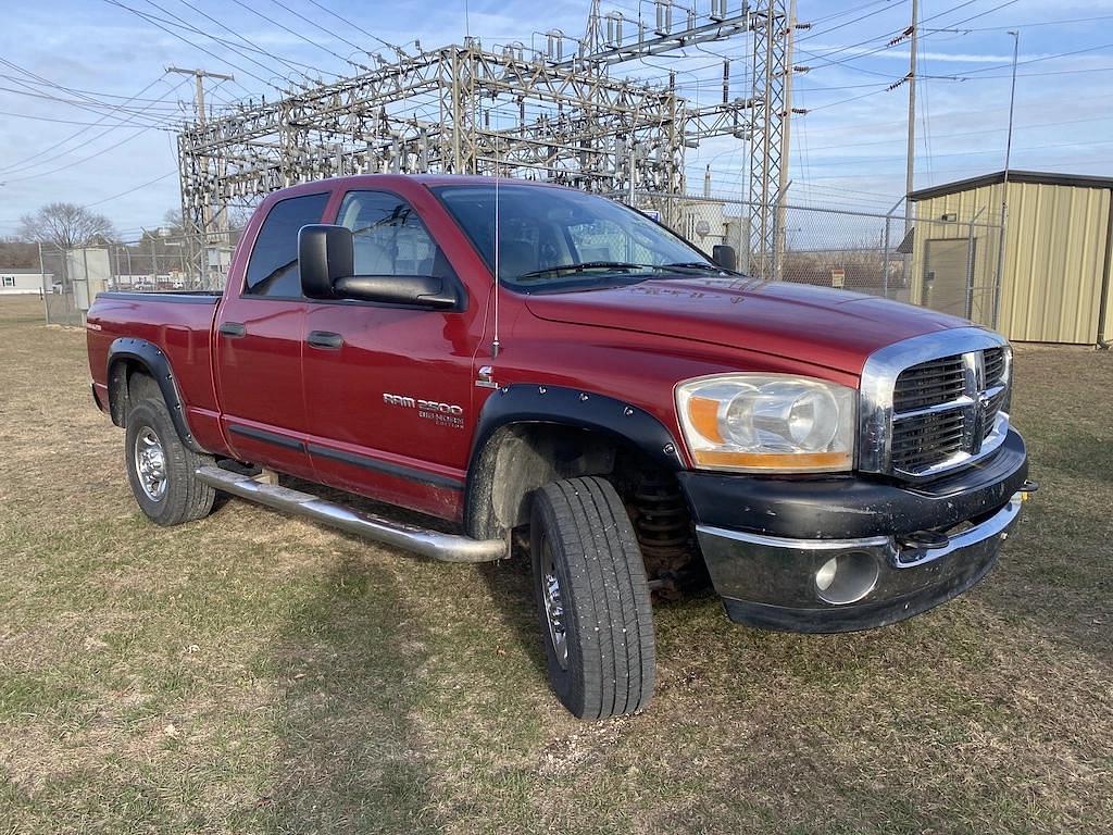 Image of Dodge Ram 2500 Primary image