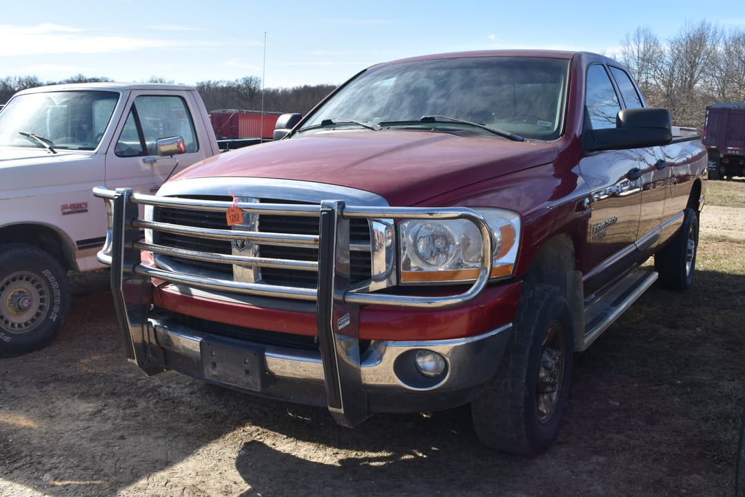 Image of Dodge Ram 2500 Primary image