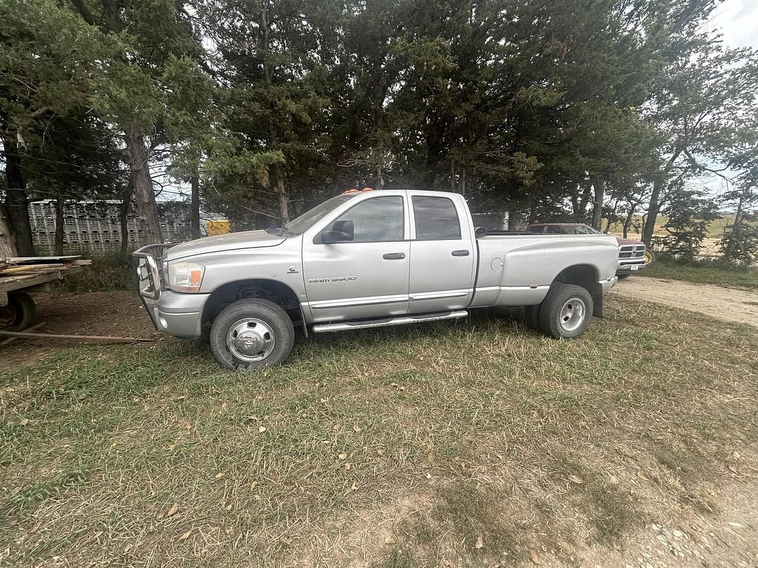 Image of Dodge Ram 3500 Image 0