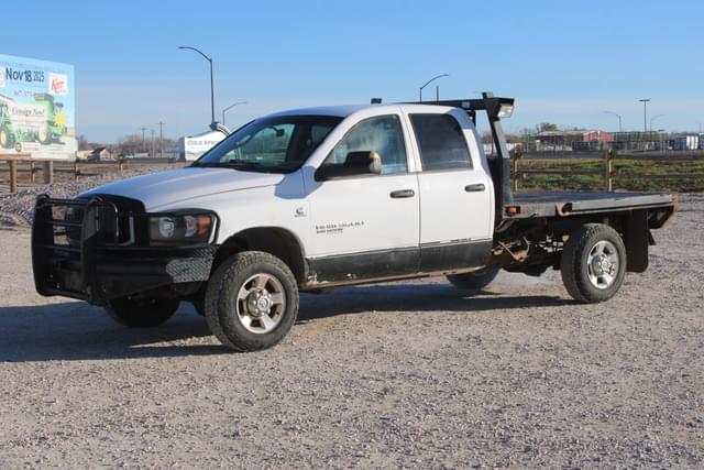 Image of Dodge Ram 3500 equipment image 1