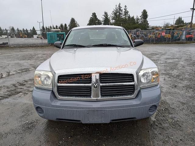 Image of Dodge Dakota equipment image 1