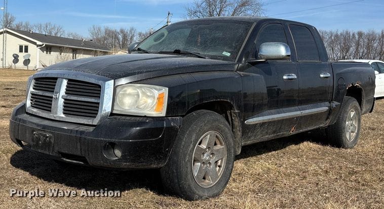 2006 Dodge Dakota Equipment Image0