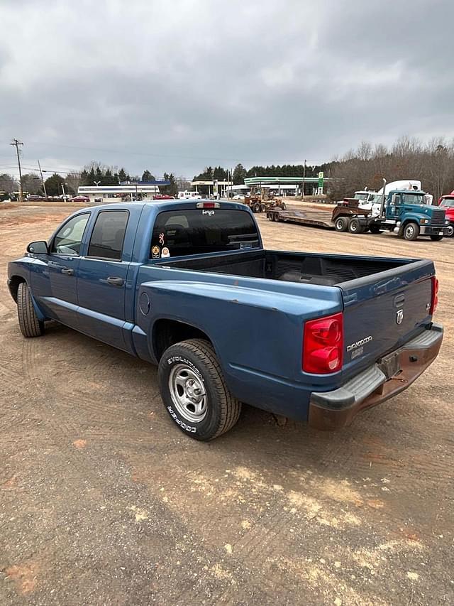 Image of Dodge Dakota equipment image 3