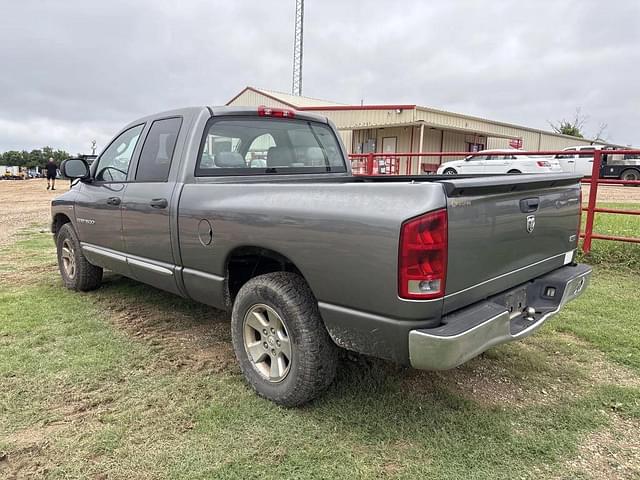 Image of Dodge Ram 1500 equipment image 2