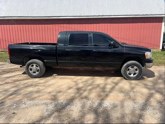 Image of Dodge Ram 1500 equipment image 4