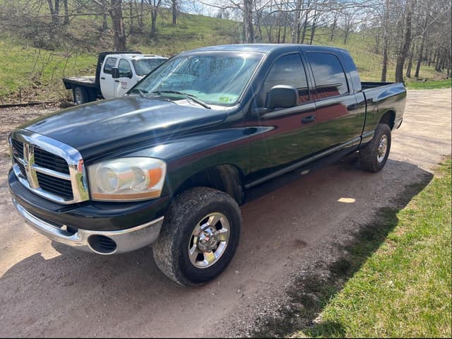 Image of Dodge Ram 1500 equipment image 2