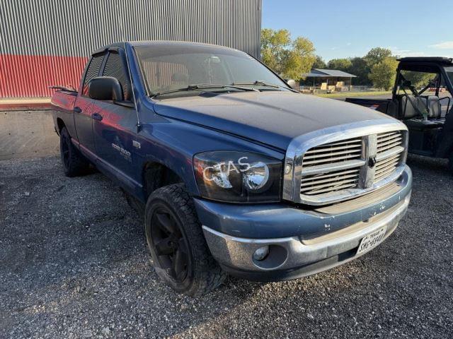 Image of Dodge Ram 1500 equipment image 2