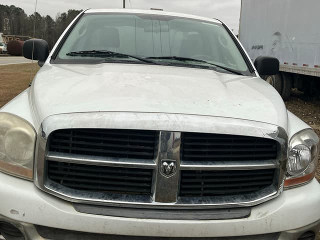 Image of Dodge Ram 1500 equipment image 1