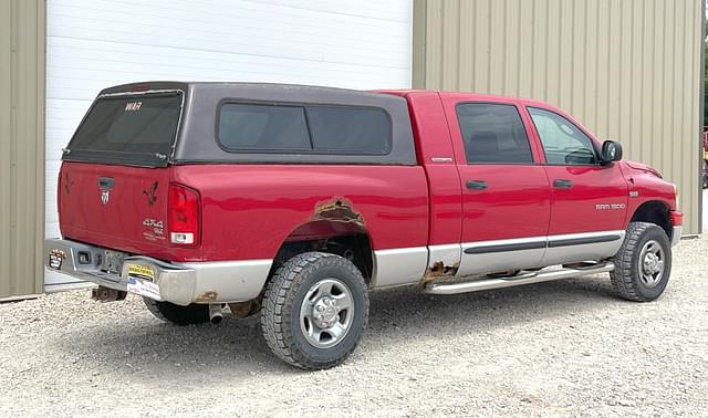 Image of Dodge Ram 1500 equipment image 4