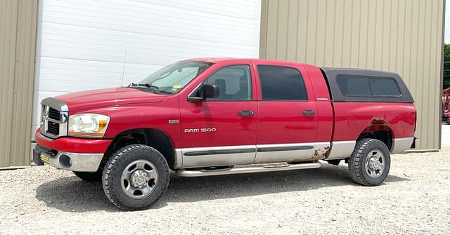 Image of Dodge Ram 1500 equipment image 1