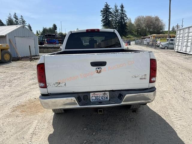 Image of Dodge Ram 1500 equipment image 3