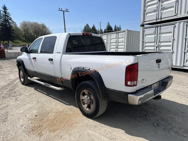 Image of Dodge Ram 1500 equipment image 2