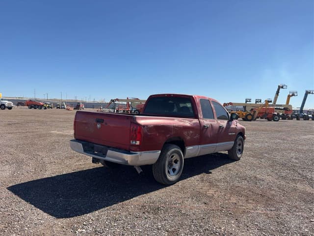 Image of Dodge Ram 1500 equipment image 4