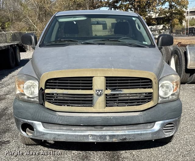 Image of Dodge Ram 1500 equipment image 1