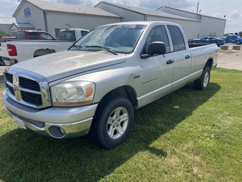 2006 Dodge Ram 1500 Equipment Image0