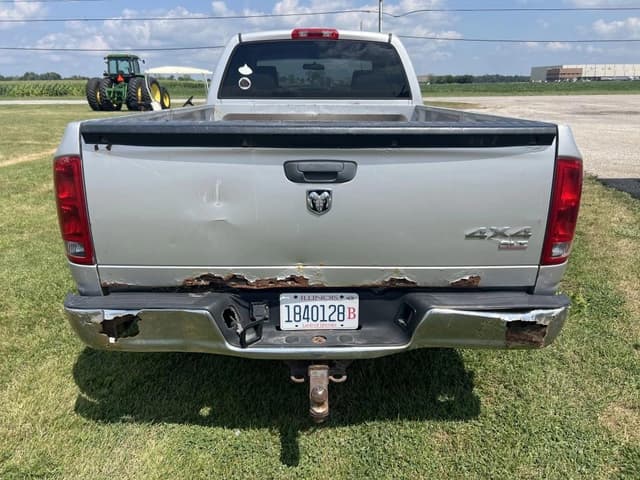 Image of Dodge Ram 1500 equipment image 3