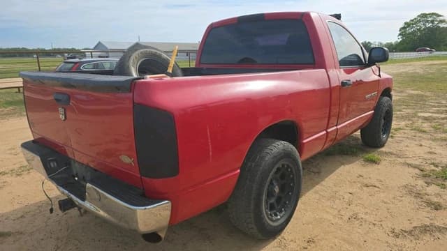 Image of Dodge Ram 1500 equipment image 2