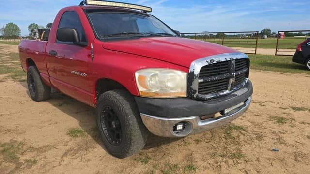 Image of Dodge Ram 1500 equipment image 1