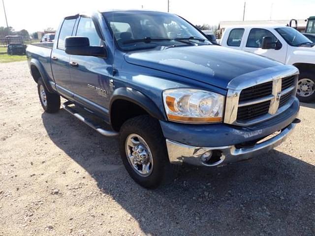 Image of Dodge Ram 2500 equipment image 1